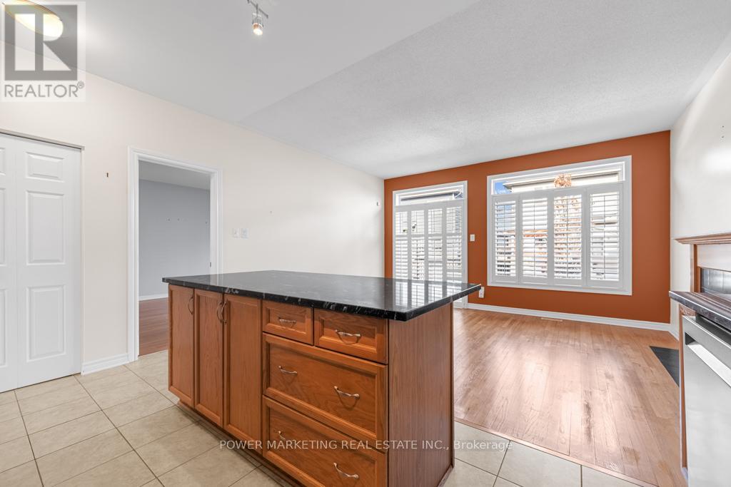 192 Felicity Crescent