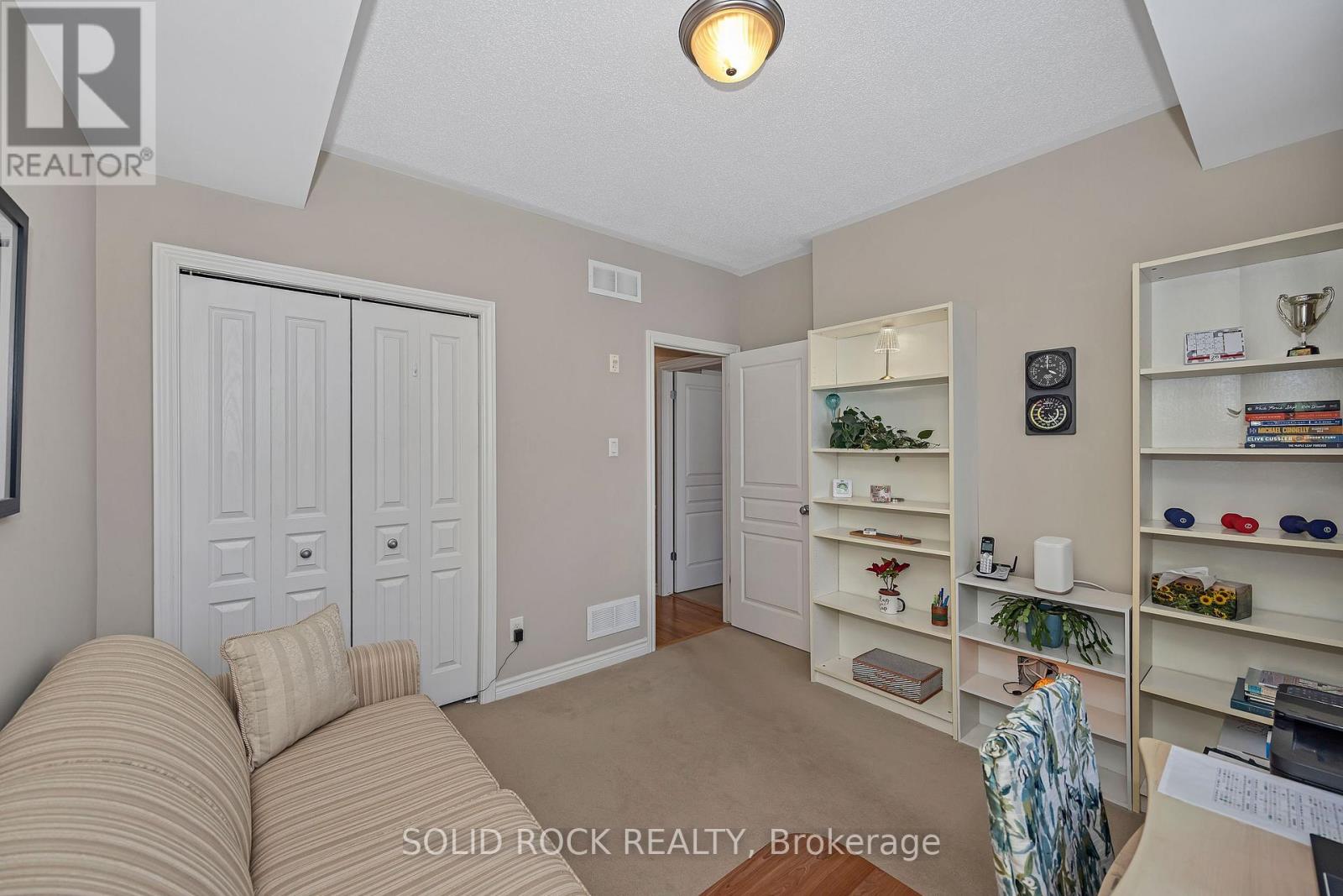 B - 1004 Beryl Private