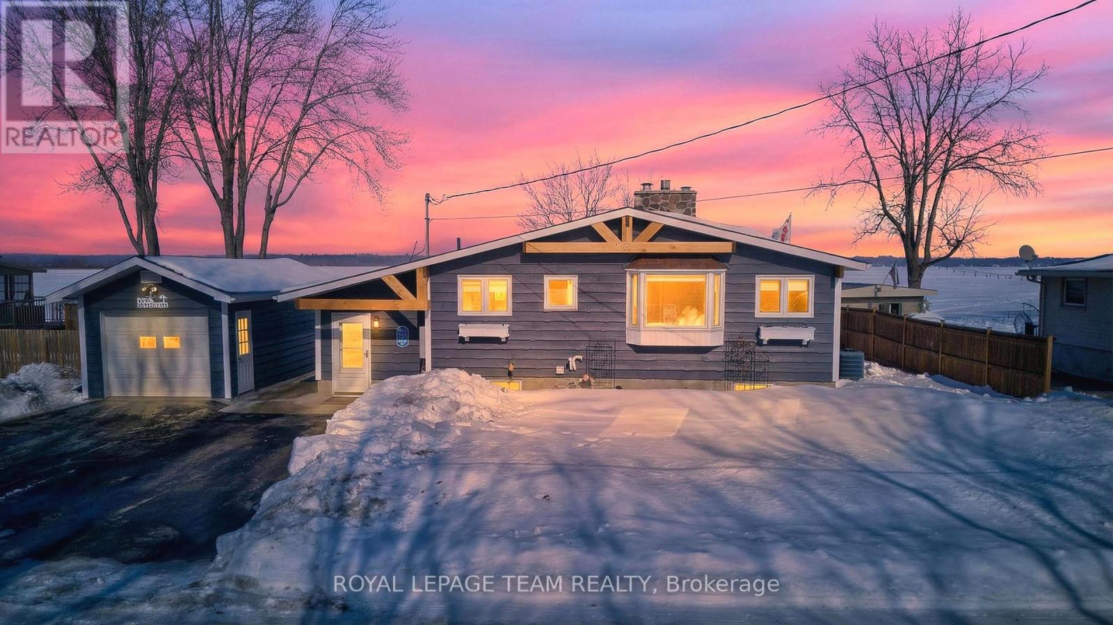 128 Grasshopper Point Road