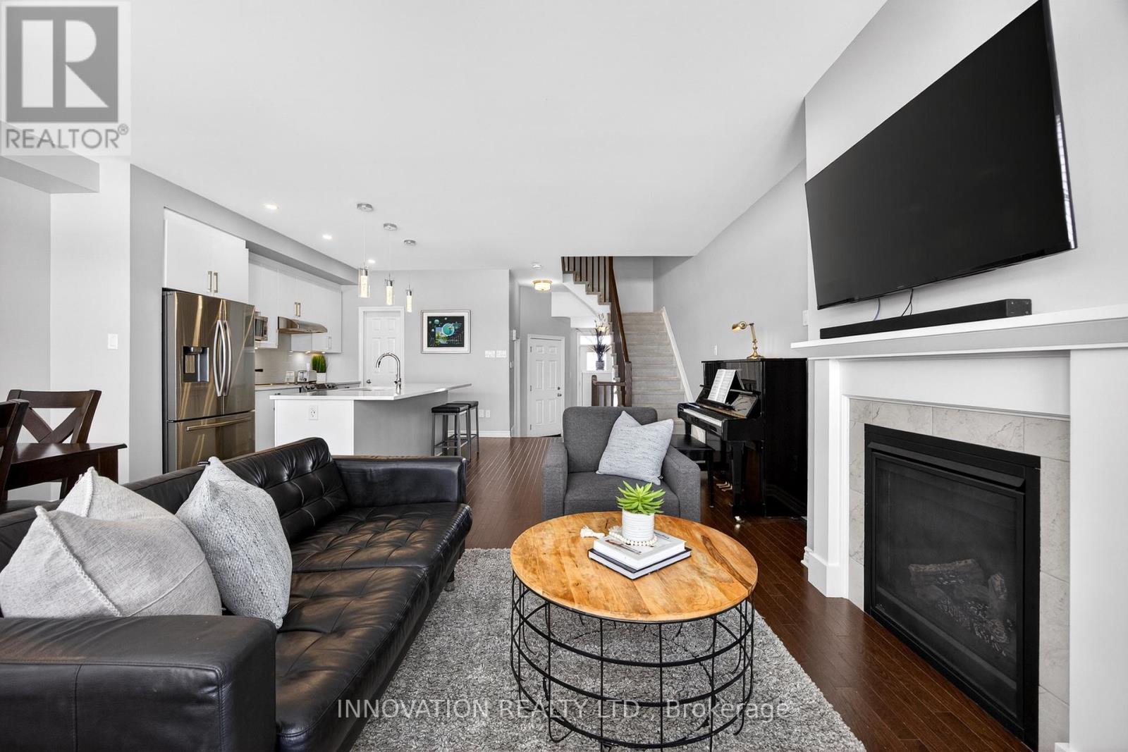 923 Antonio Farley Street