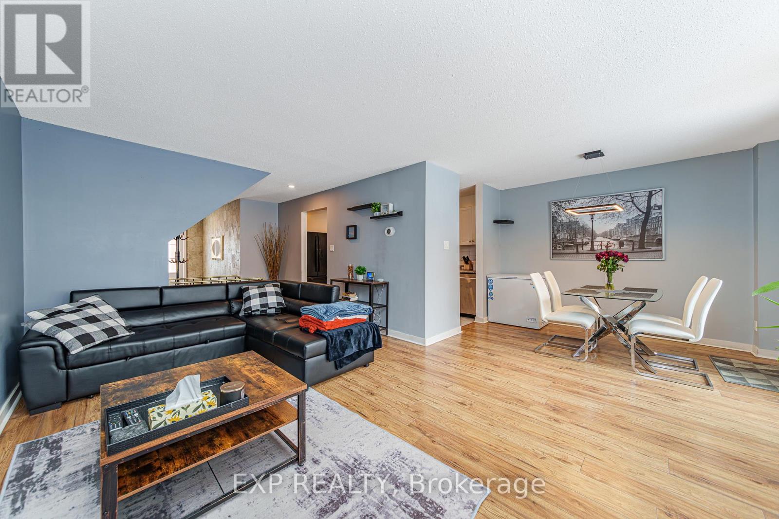 81 - 224 Romulus Private