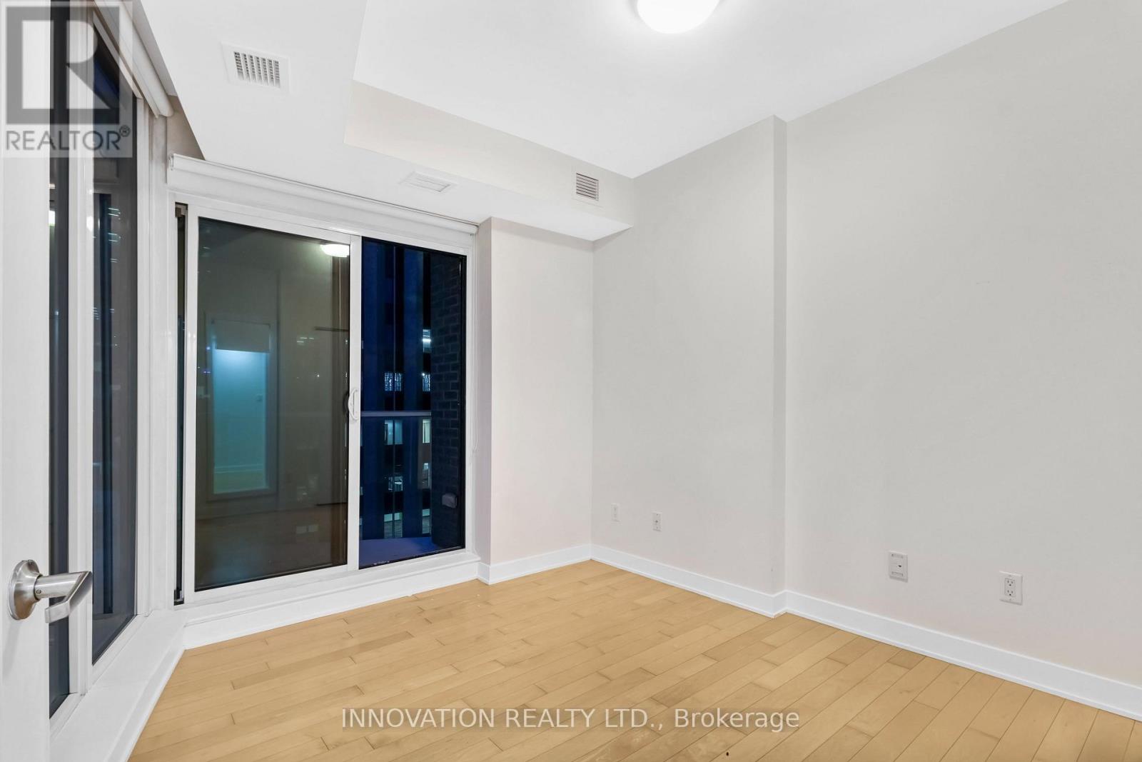 1203 - 40 Nepean Street