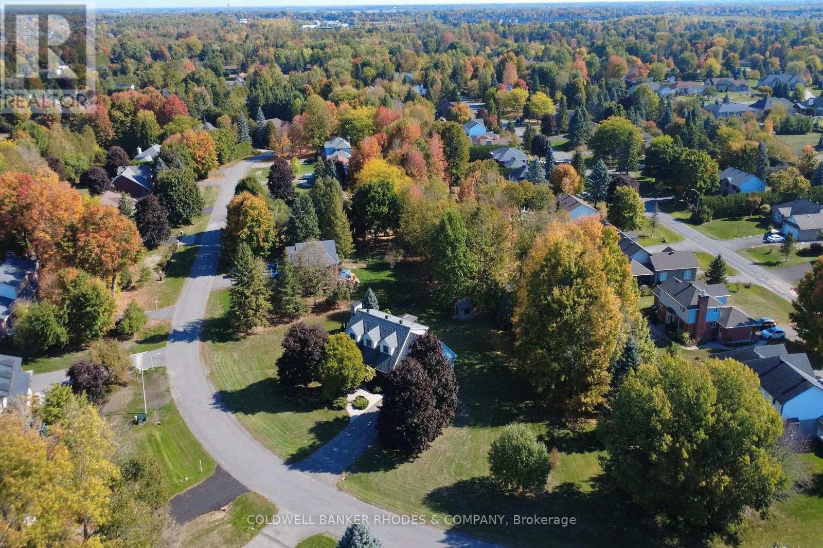 6488 Wheatfield Crescent