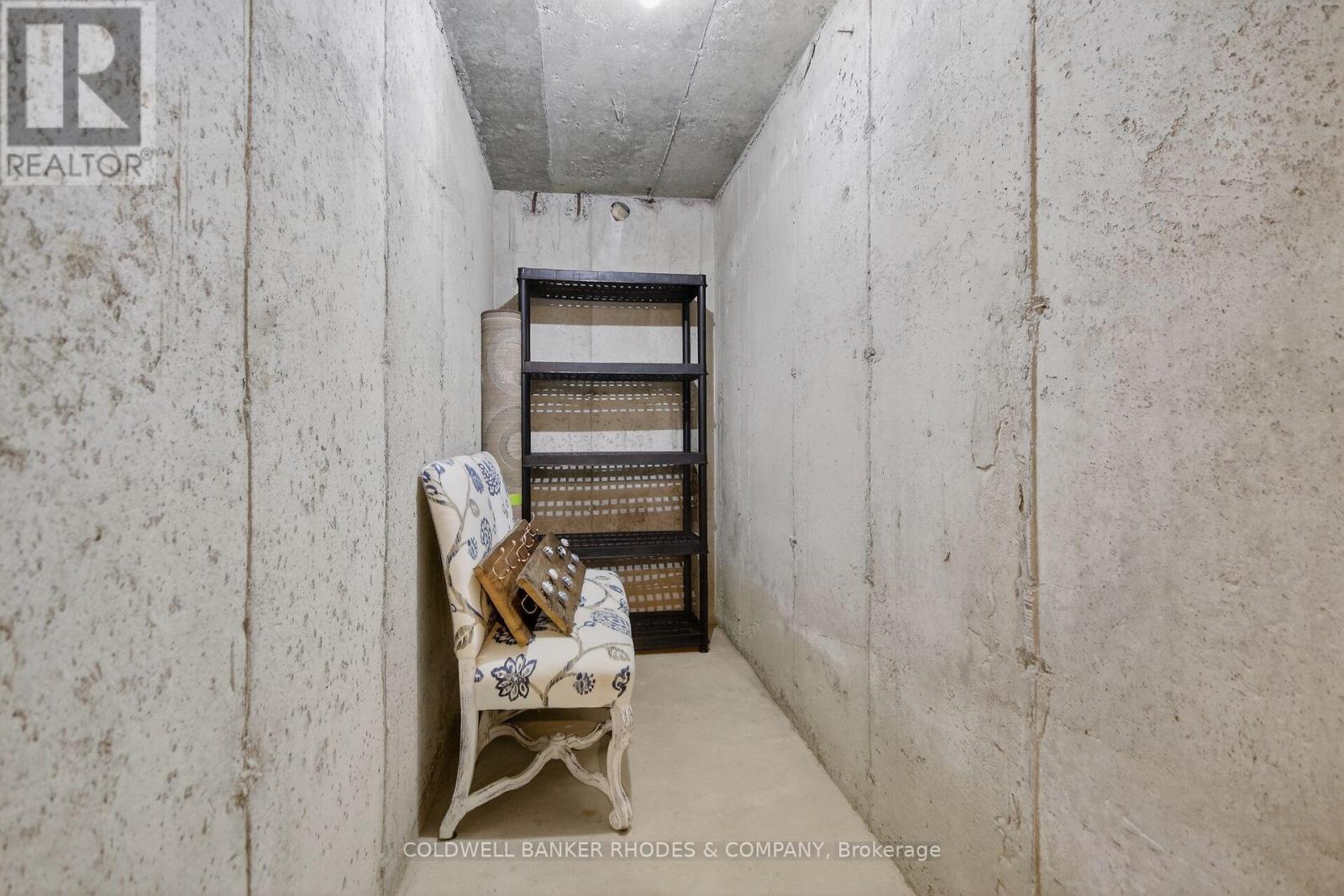 6488 Wheatfield Crescent