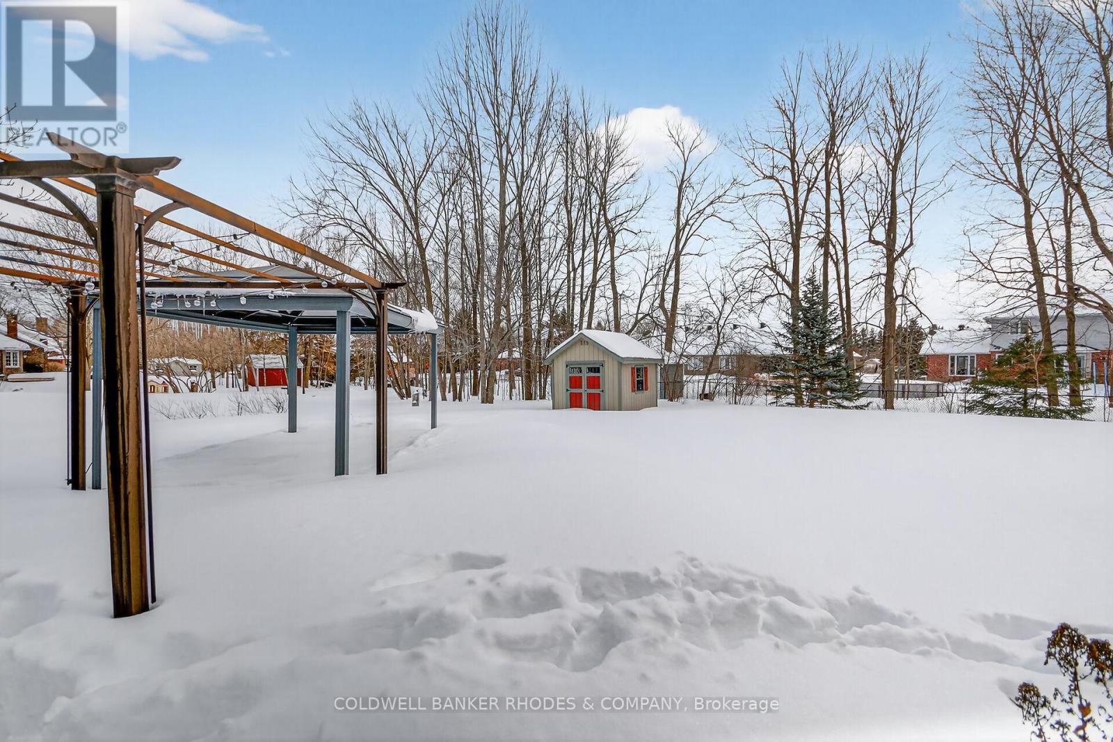 6488 Wheatfield Crescent