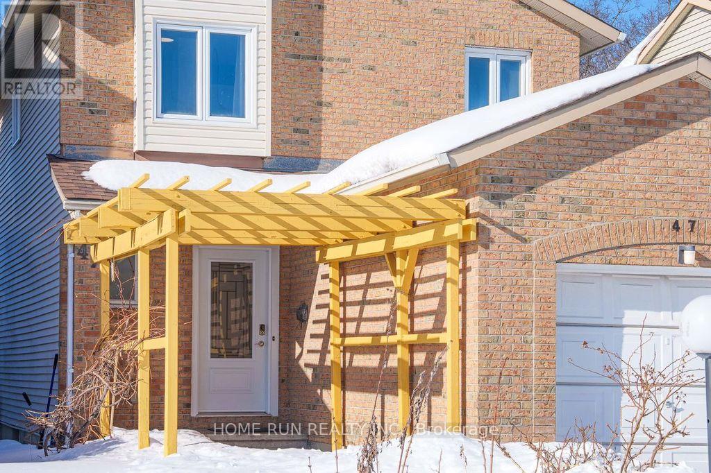 47 Coolspring Crescent