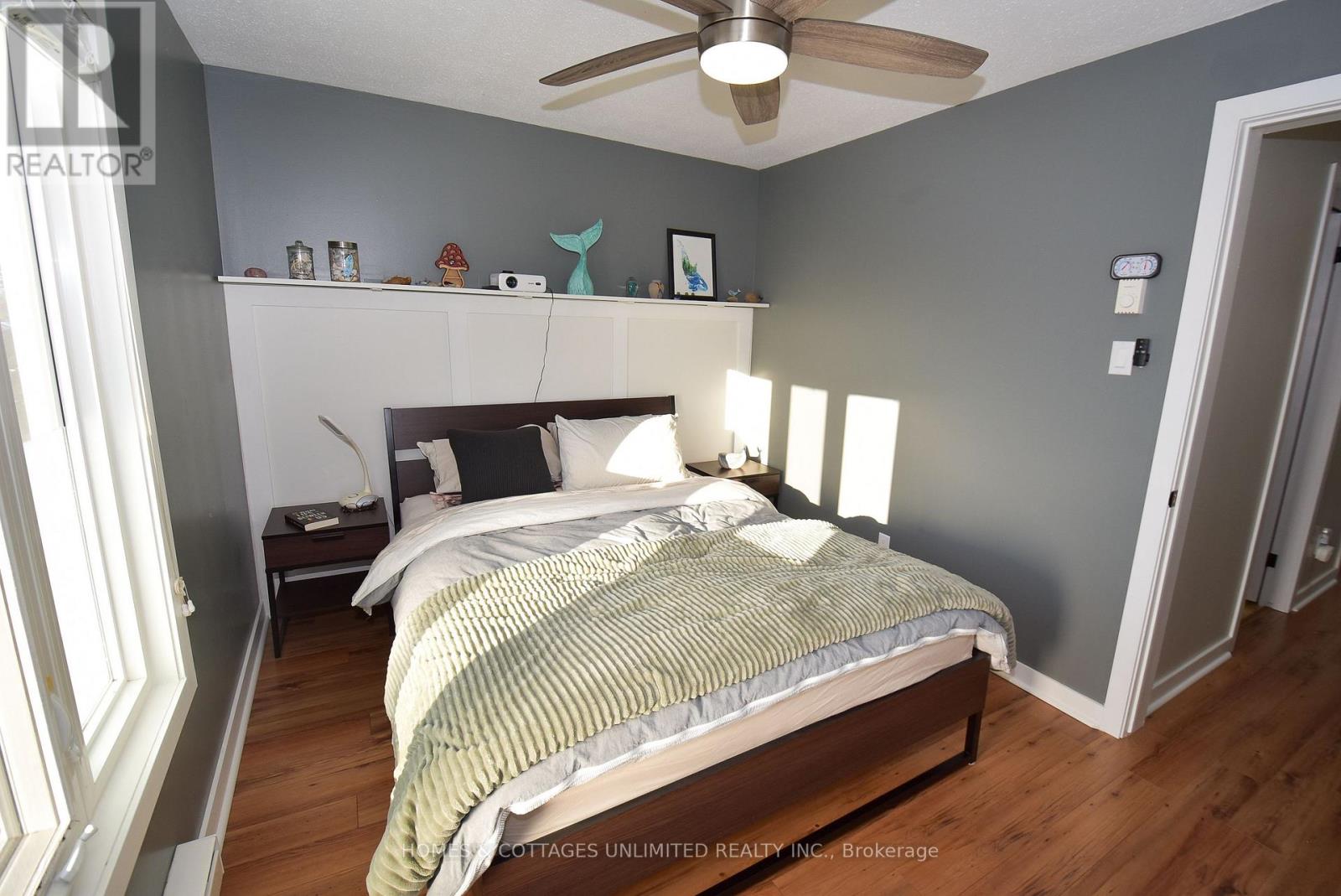 6750 B Jeanne Darc Boulevard N