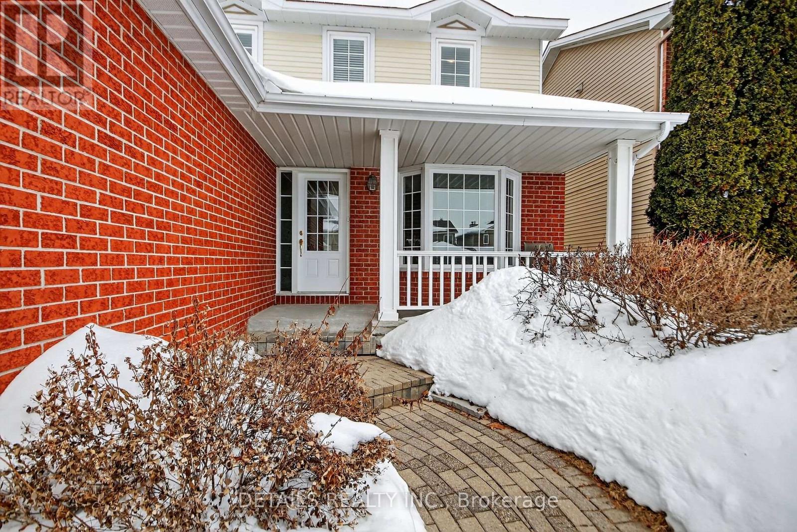 6105 Lariviere Crescent