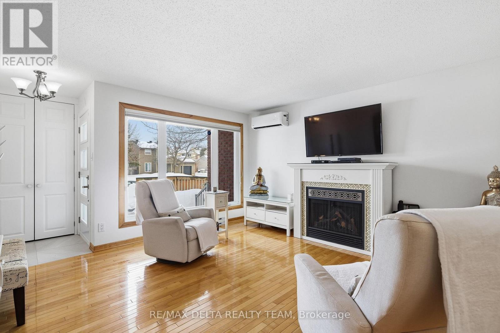 102 - 1765 Cabaret Lane