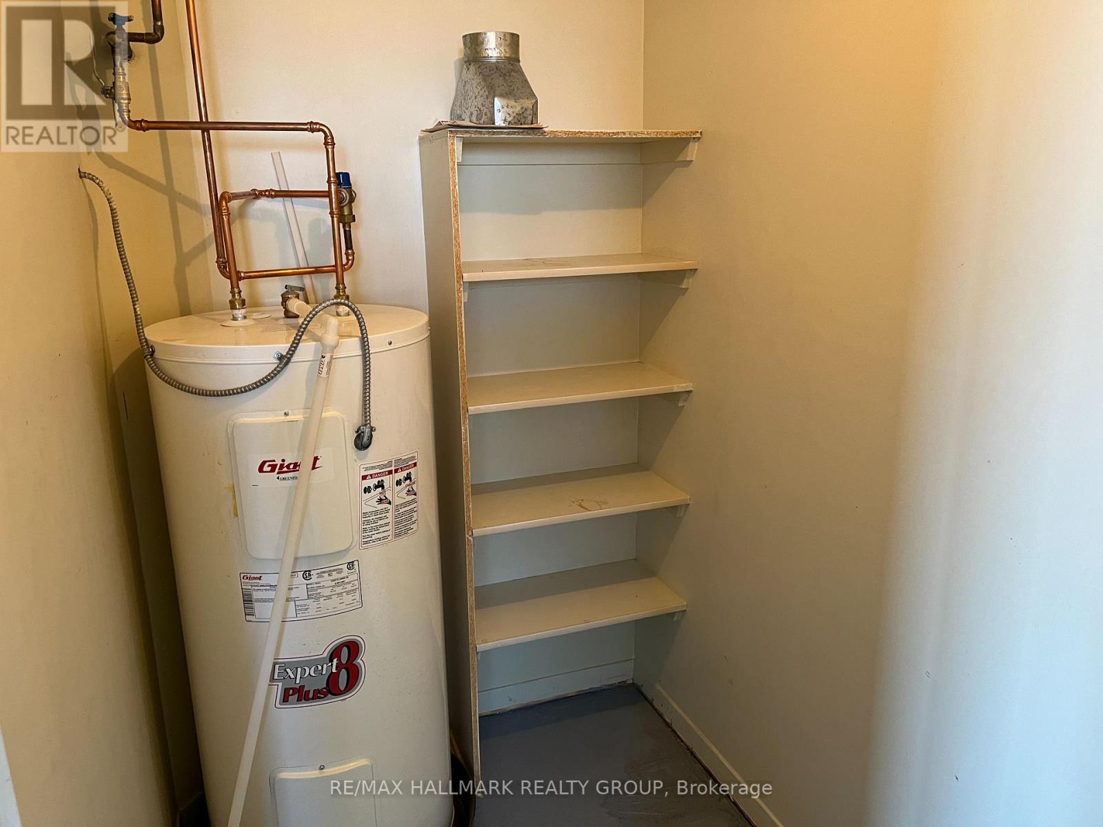 708 - 80 Sandcastle Drive