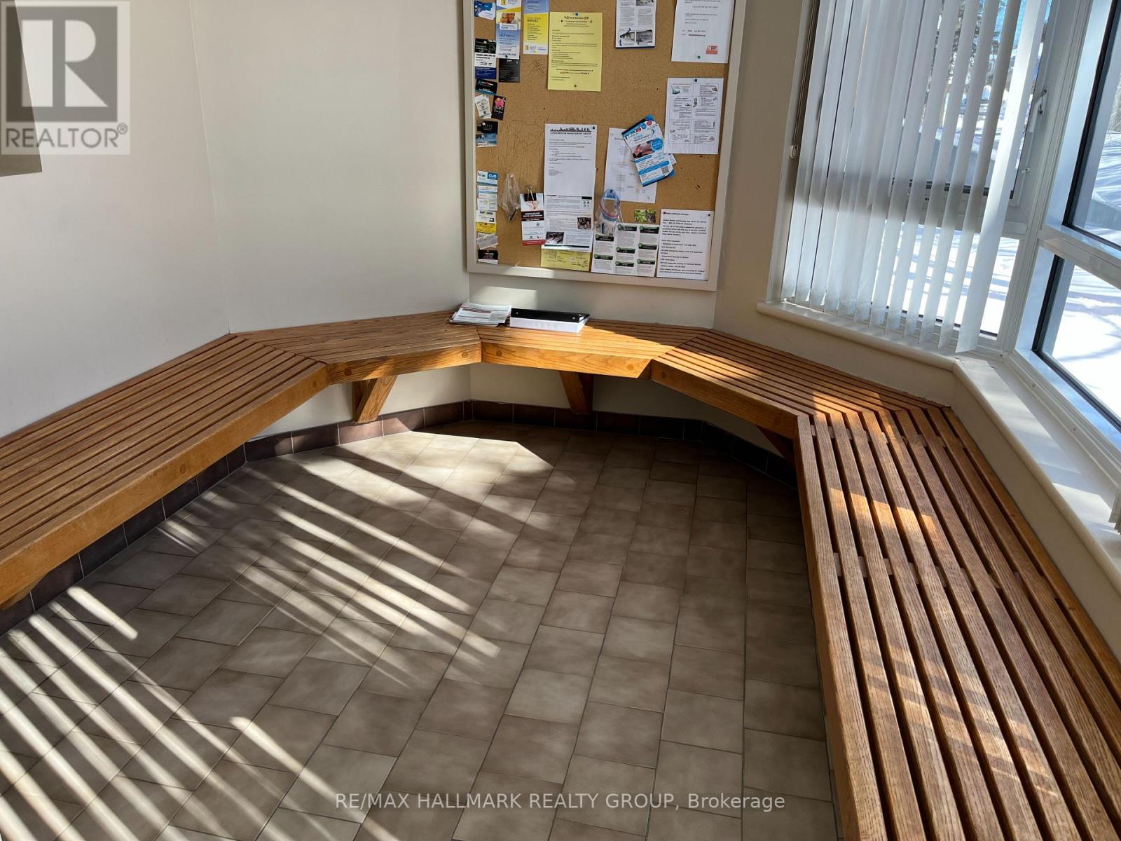 708 - 80 Sandcastle Drive