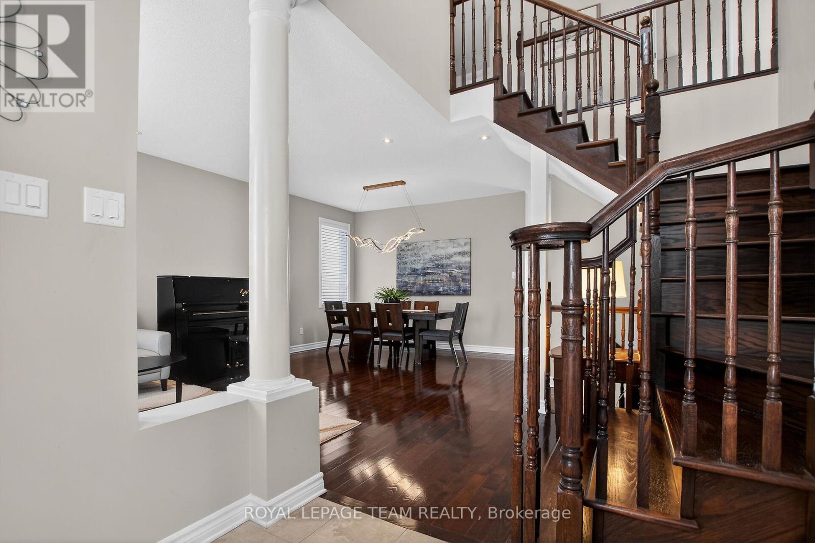 379 Langrell Crescent