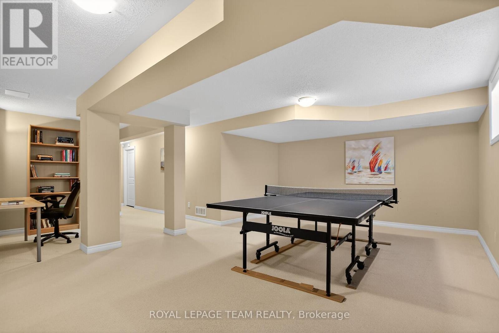 379 Langrell Crescent