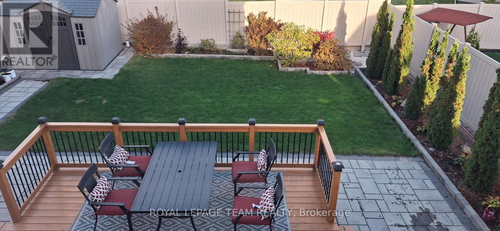 379 Langrell Crescent