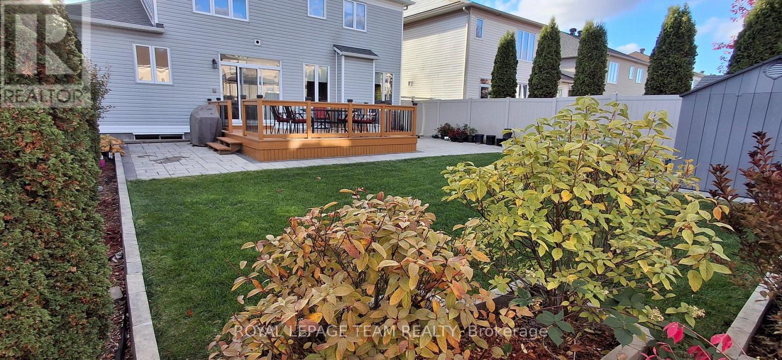 379 Langrell Crescent