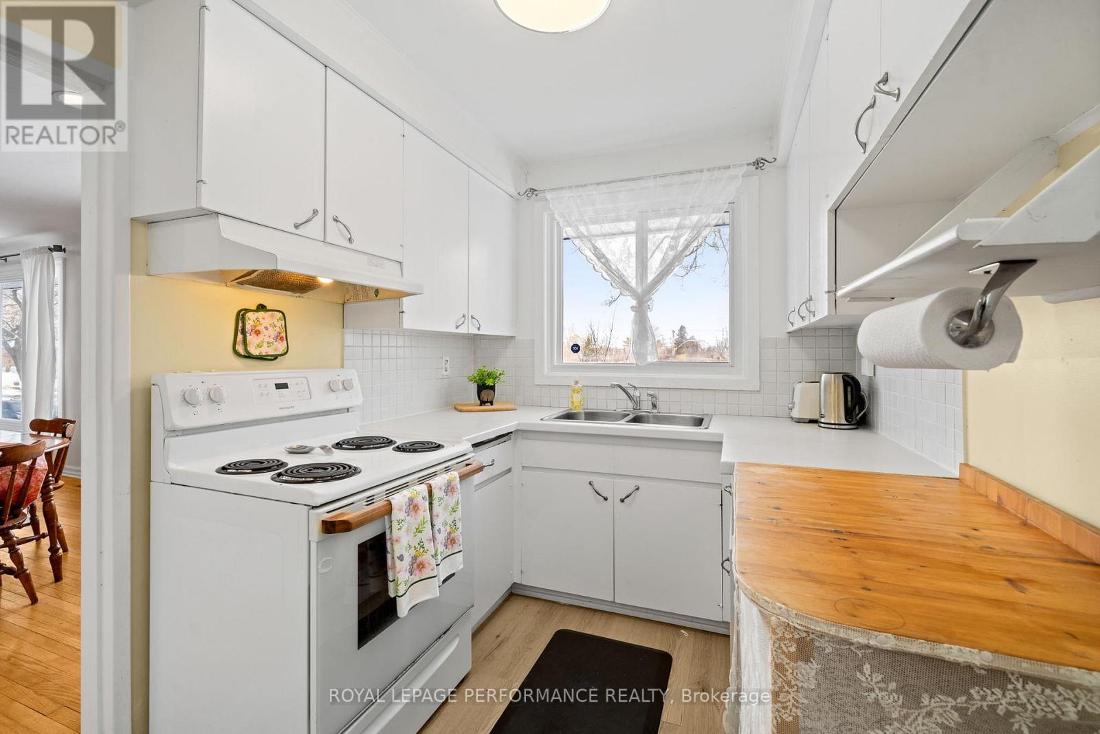 1430 Edgecliffe Avenue