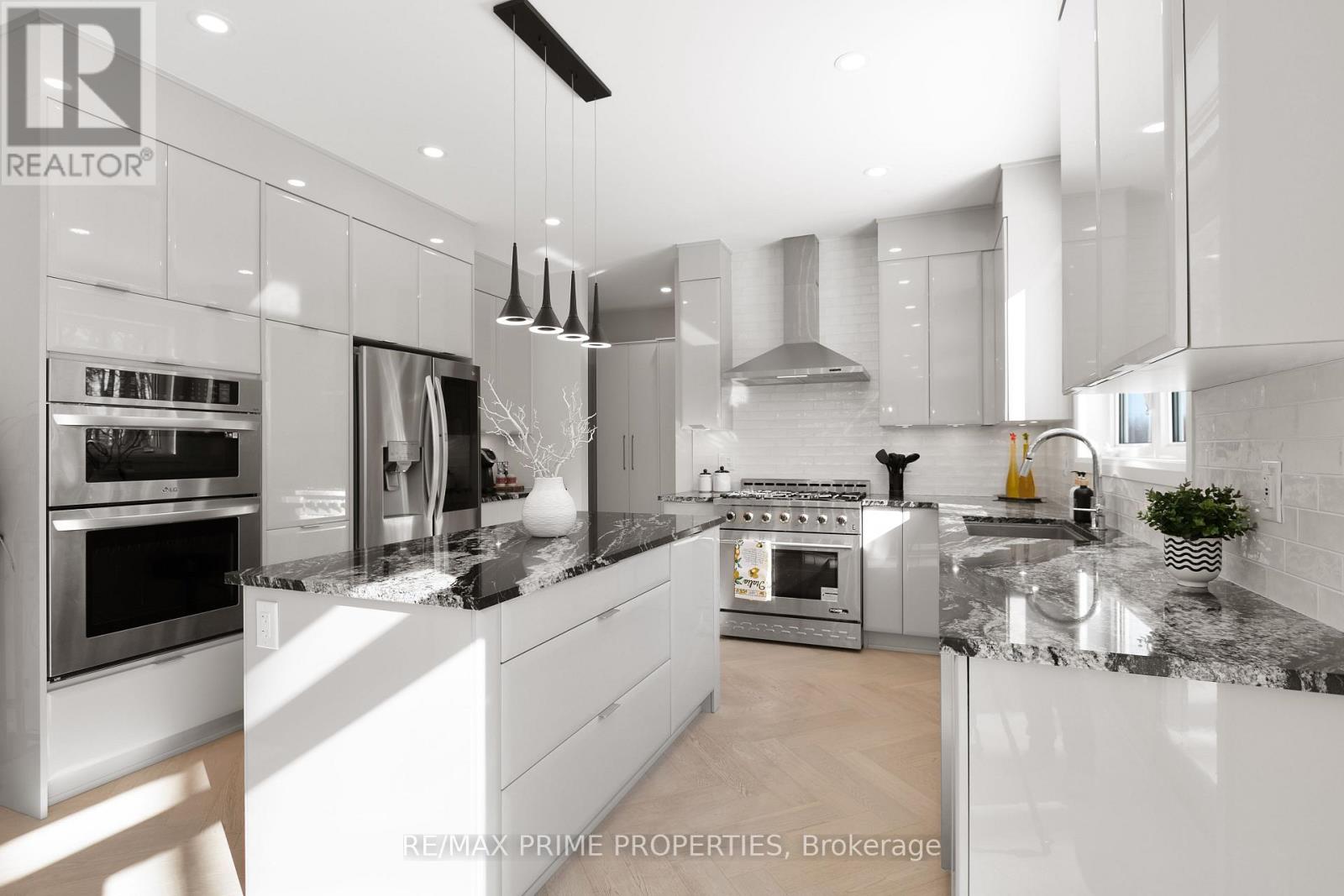 820 Mercier Crescent