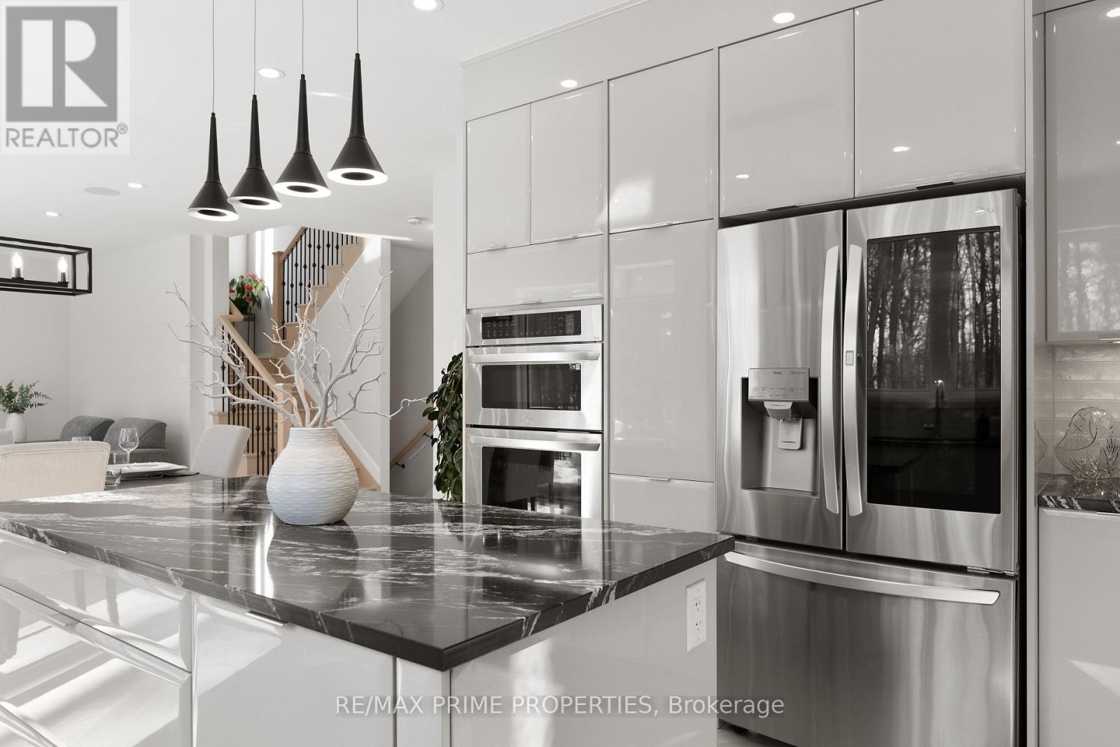 820 Mercier Crescent