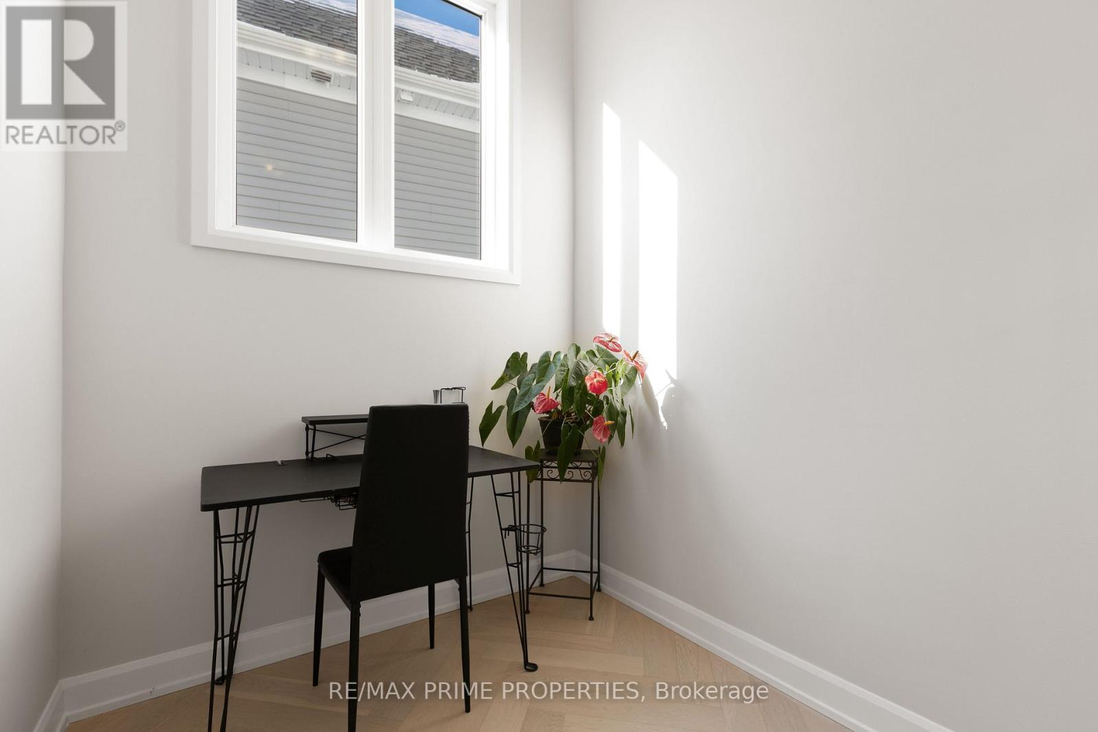 820 Mercier Crescent