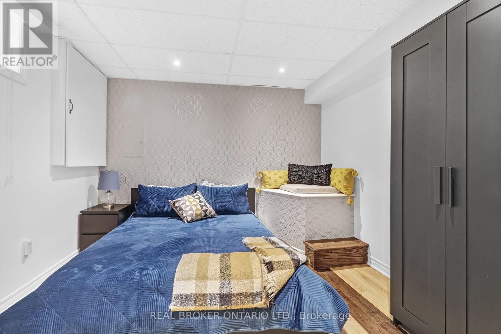 3454 River Run Avenue