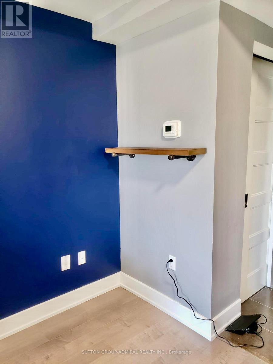 218 - 2785 Baseline Road