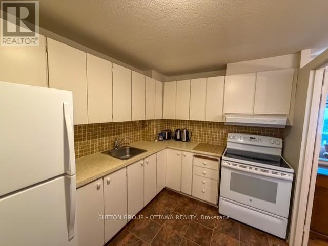 603 - 1599 Lassiter Terrace