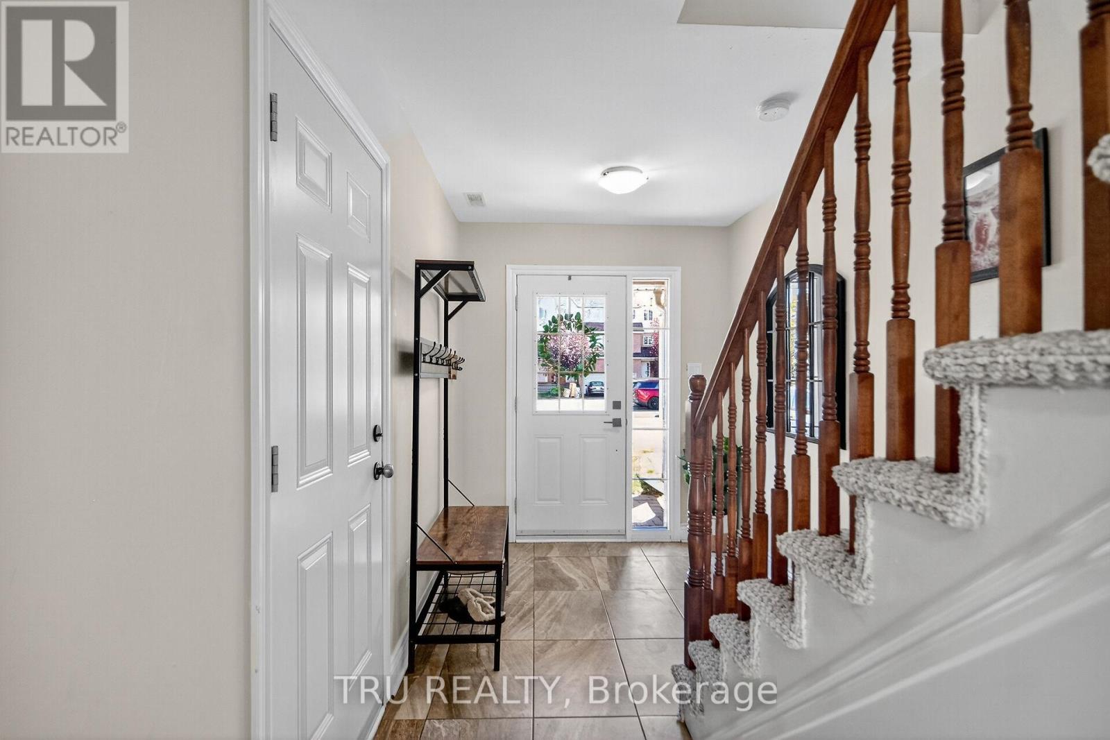 2642 Palings Private