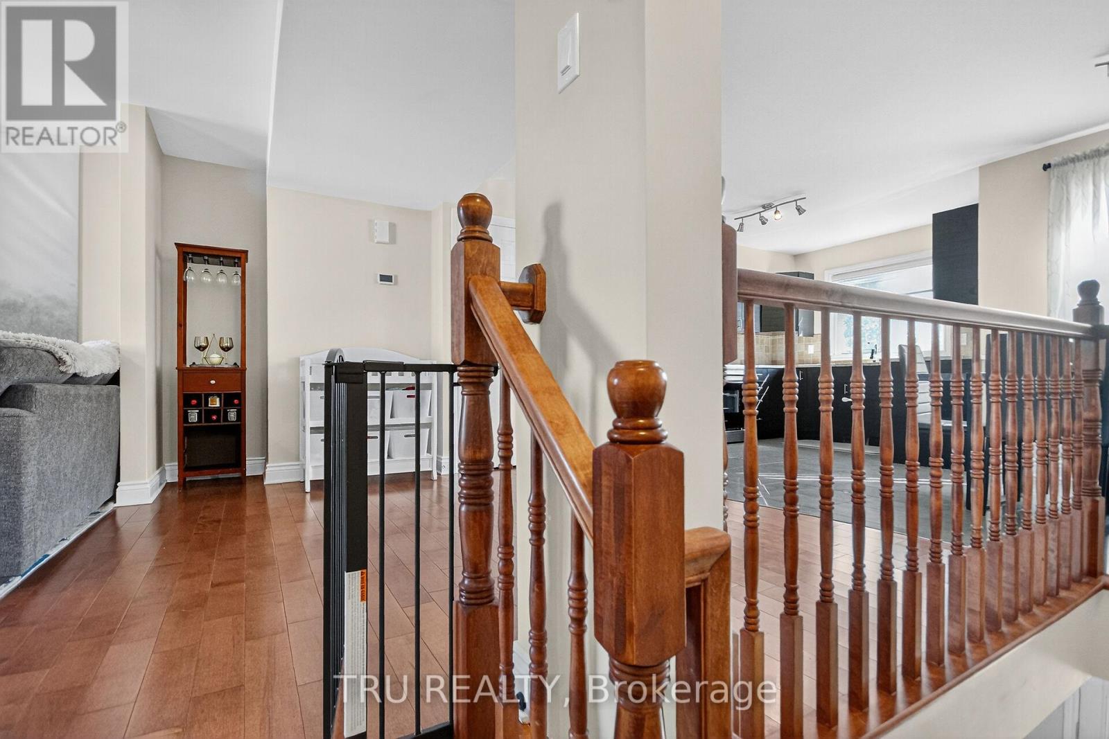 2642 Palings Private