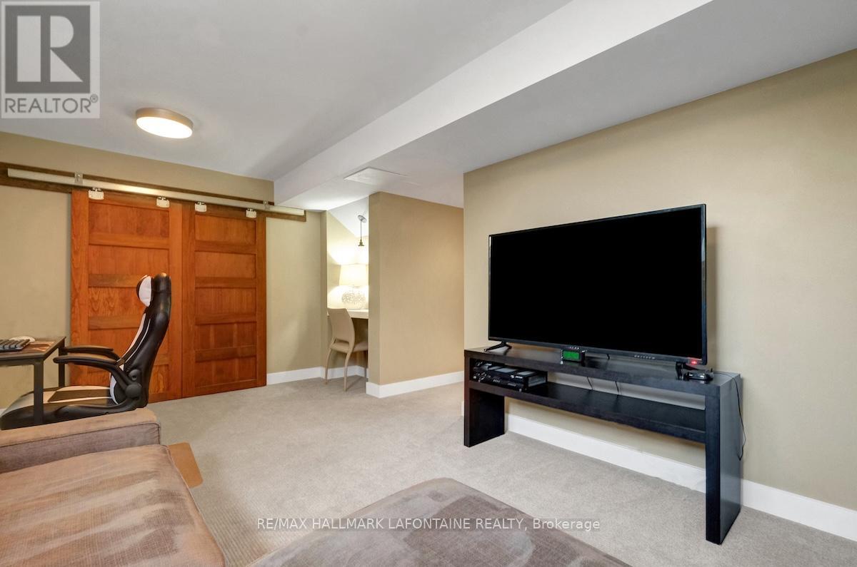 442 Wisteria Crescent