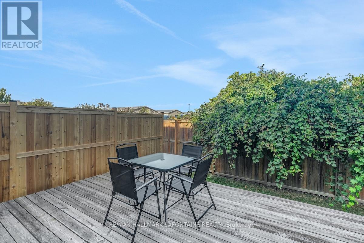 442 Wisteria Crescent