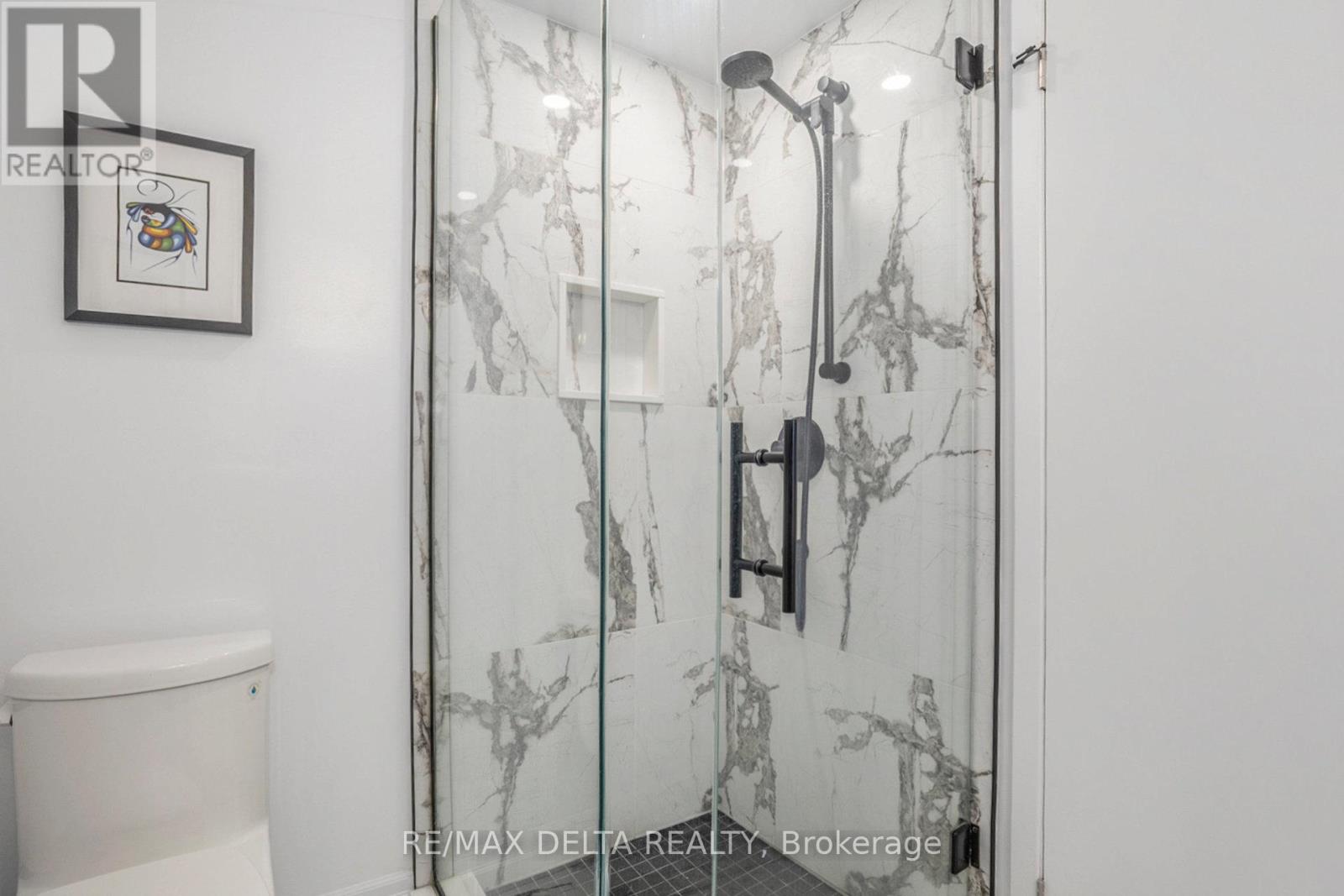 304 - 295 Gilmour Street