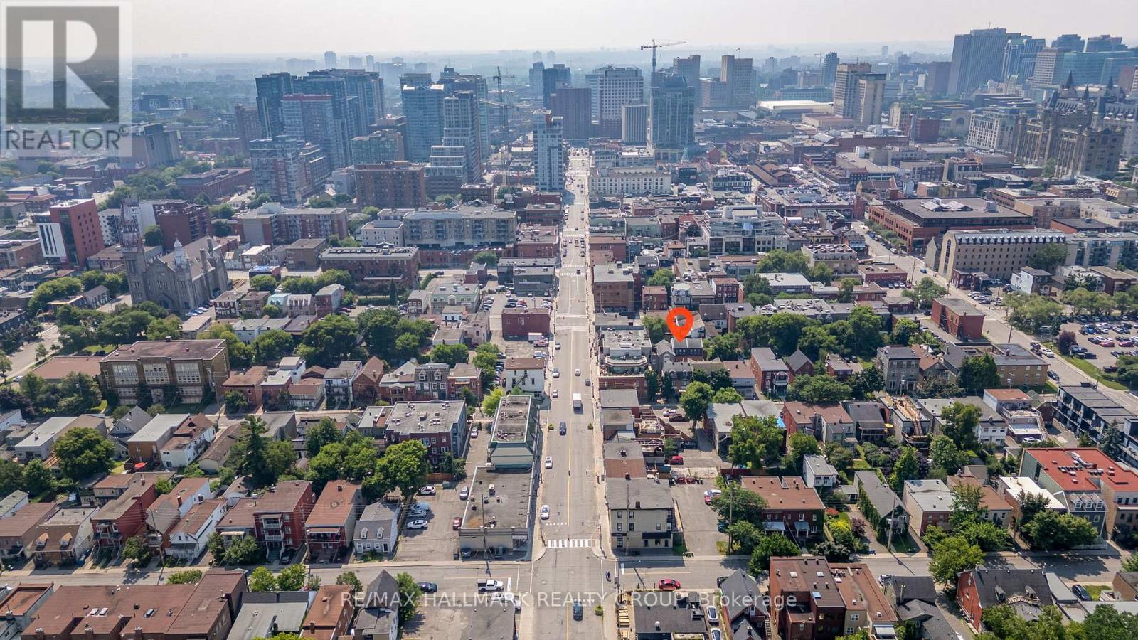 D - 124 Guigues Avenue