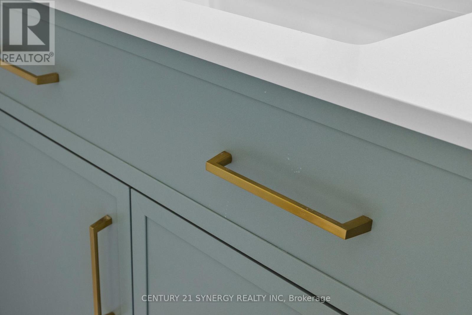 22 - 1963 Fairglen Mews