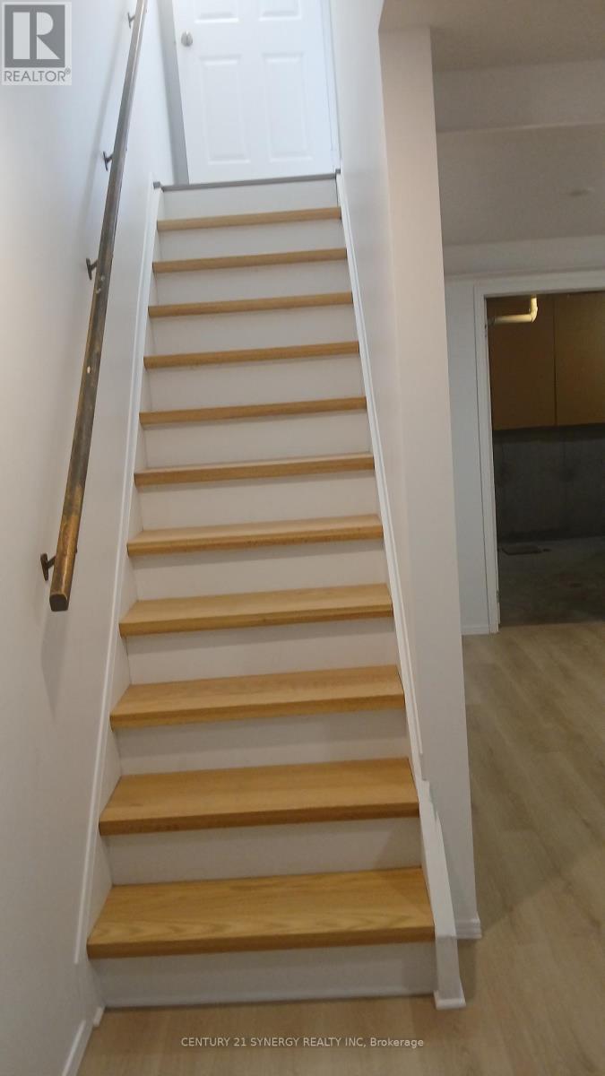 22 - 1963 Fairglen Mews