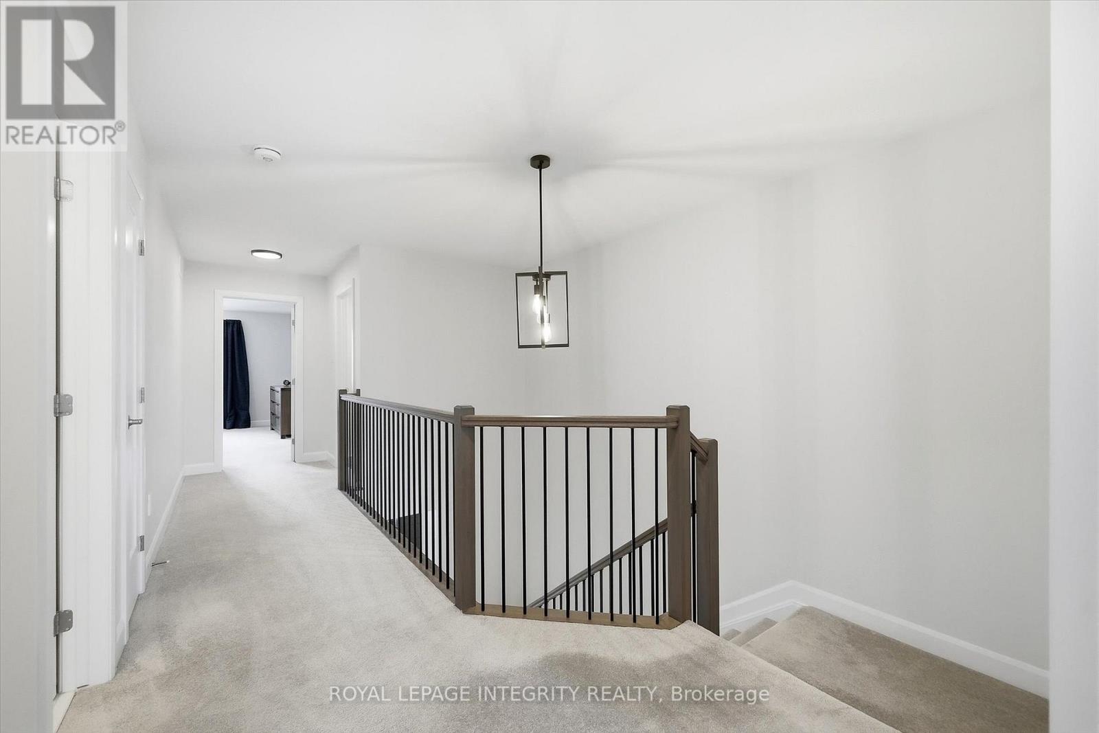 20 Mandevilla Crescent