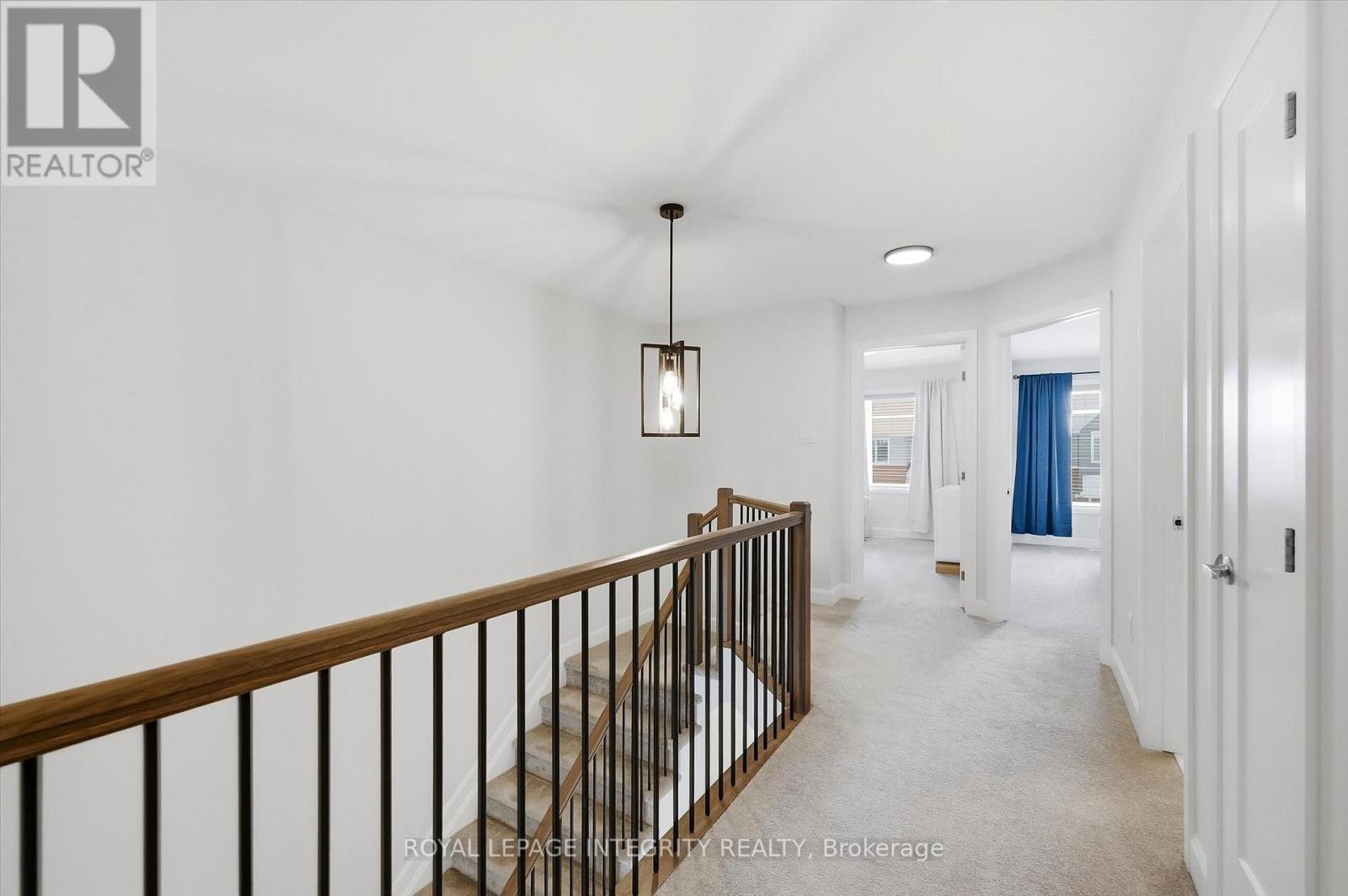 20 Mandevilla Crescent