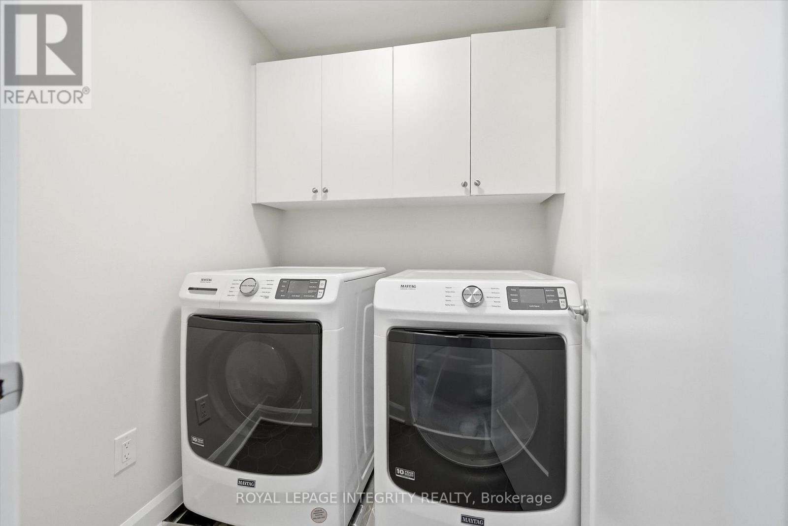 20 Mandevilla Crescent