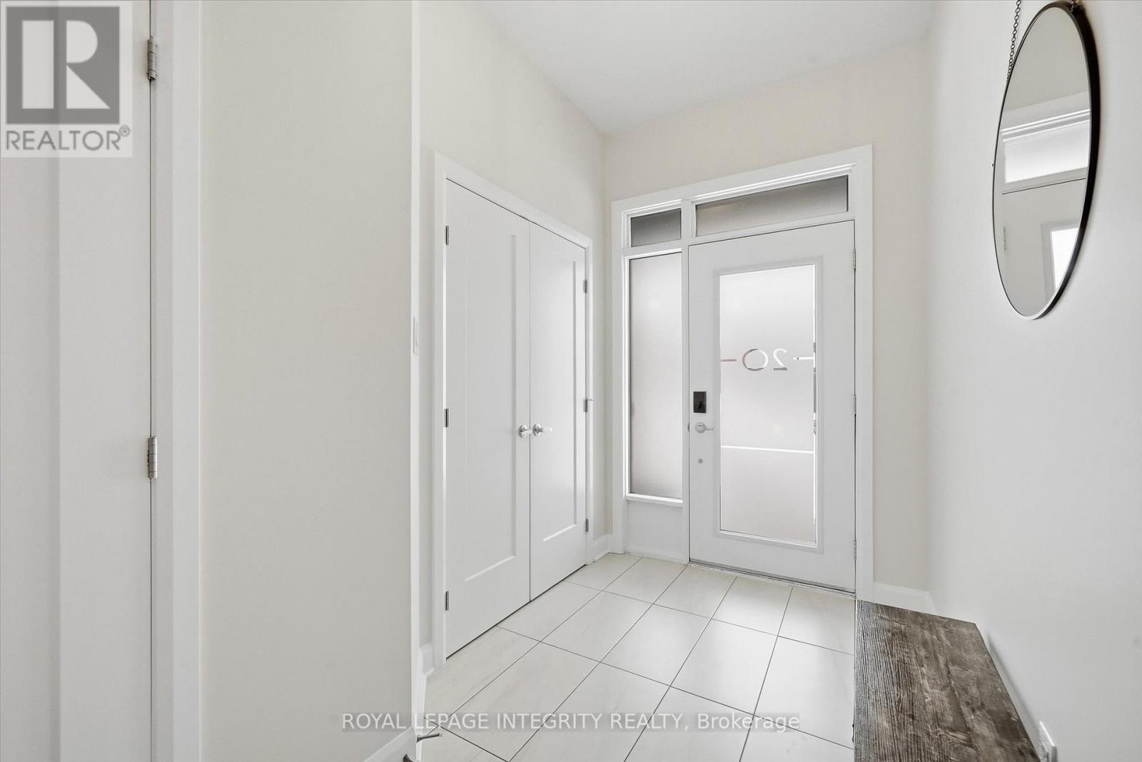 20 Mandevilla Crescent