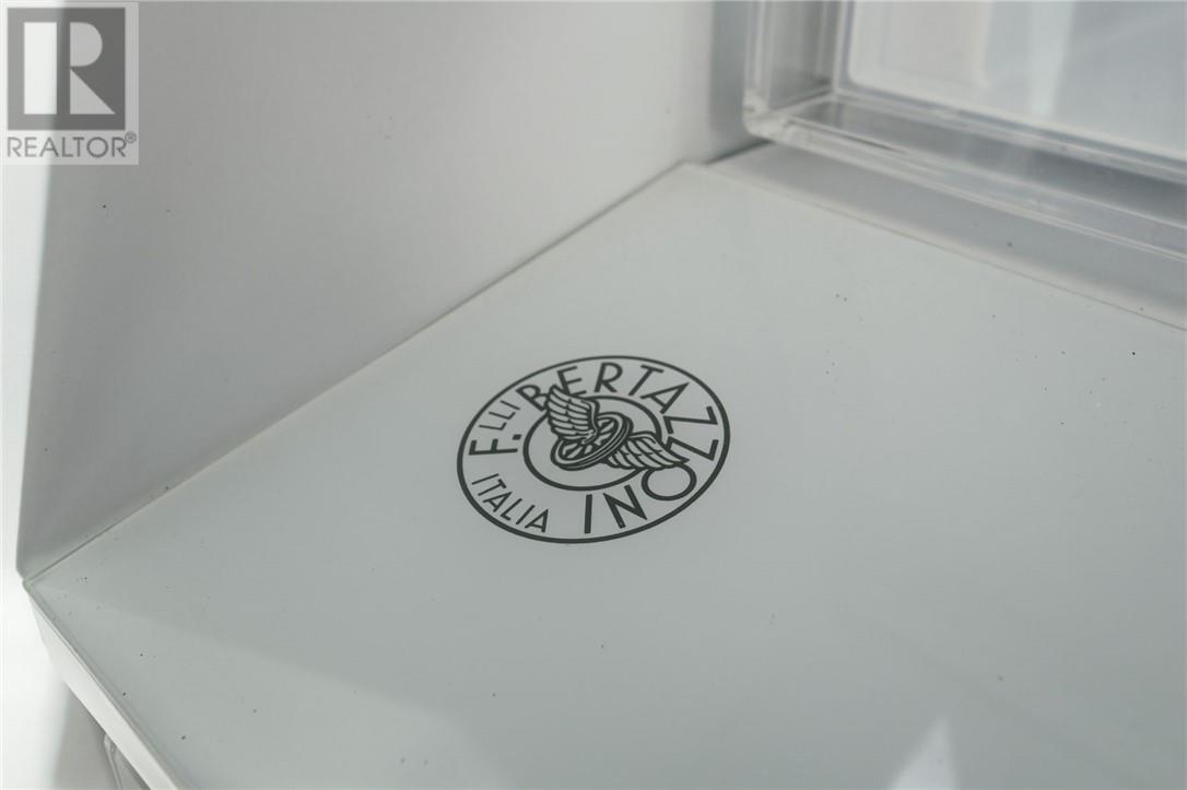 180 George Street Unit# Ph206