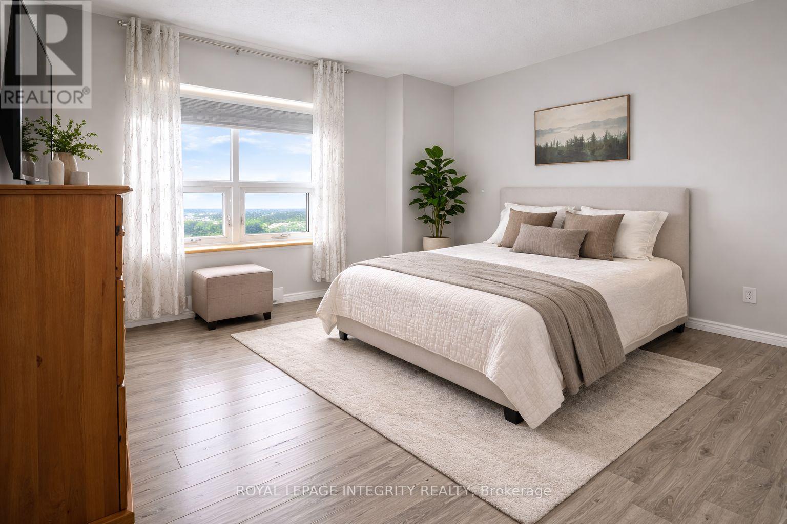 2505 - 900 Dynes Road