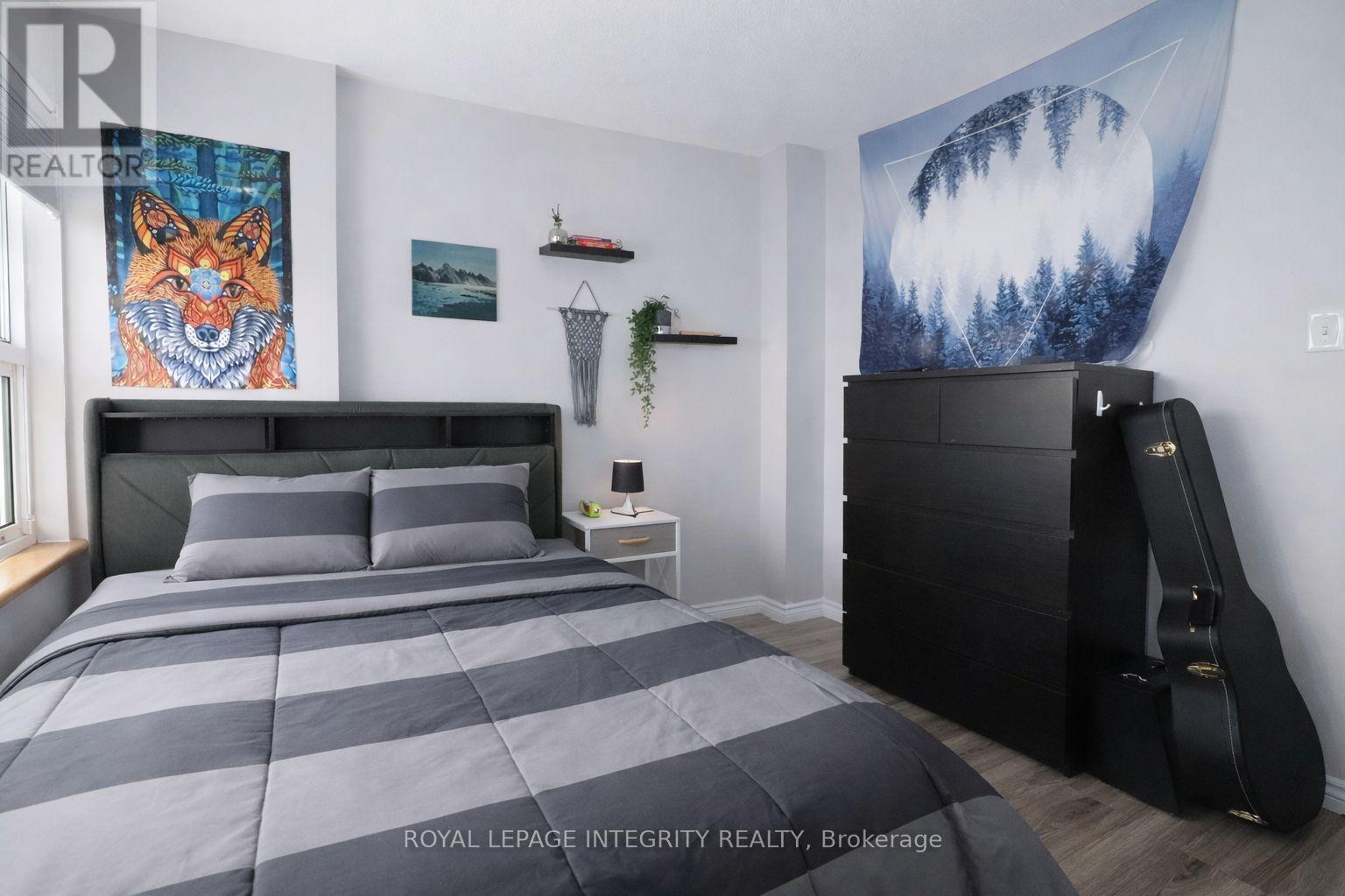 2505 - 900 Dynes Road