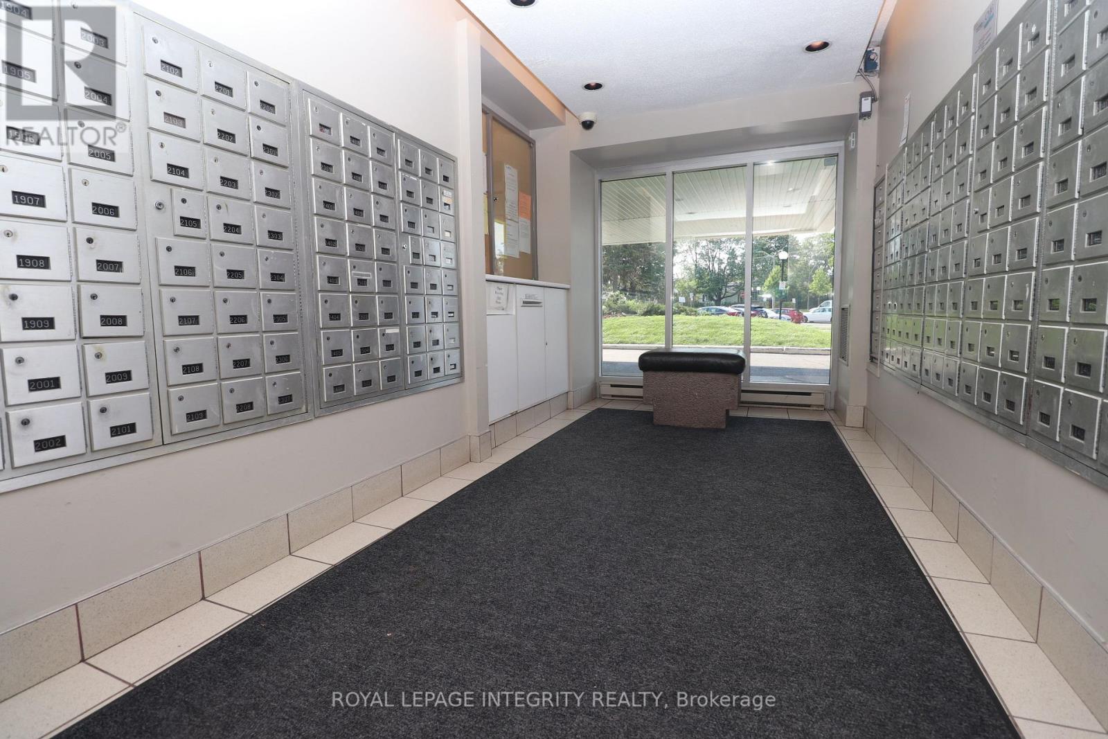 2505 - 900 Dynes Road