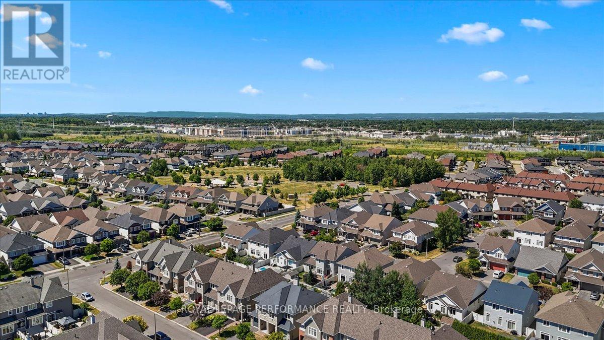 416 Rochefort Circle