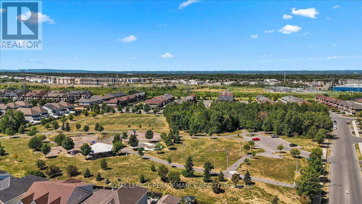 416 Rochefort Circle