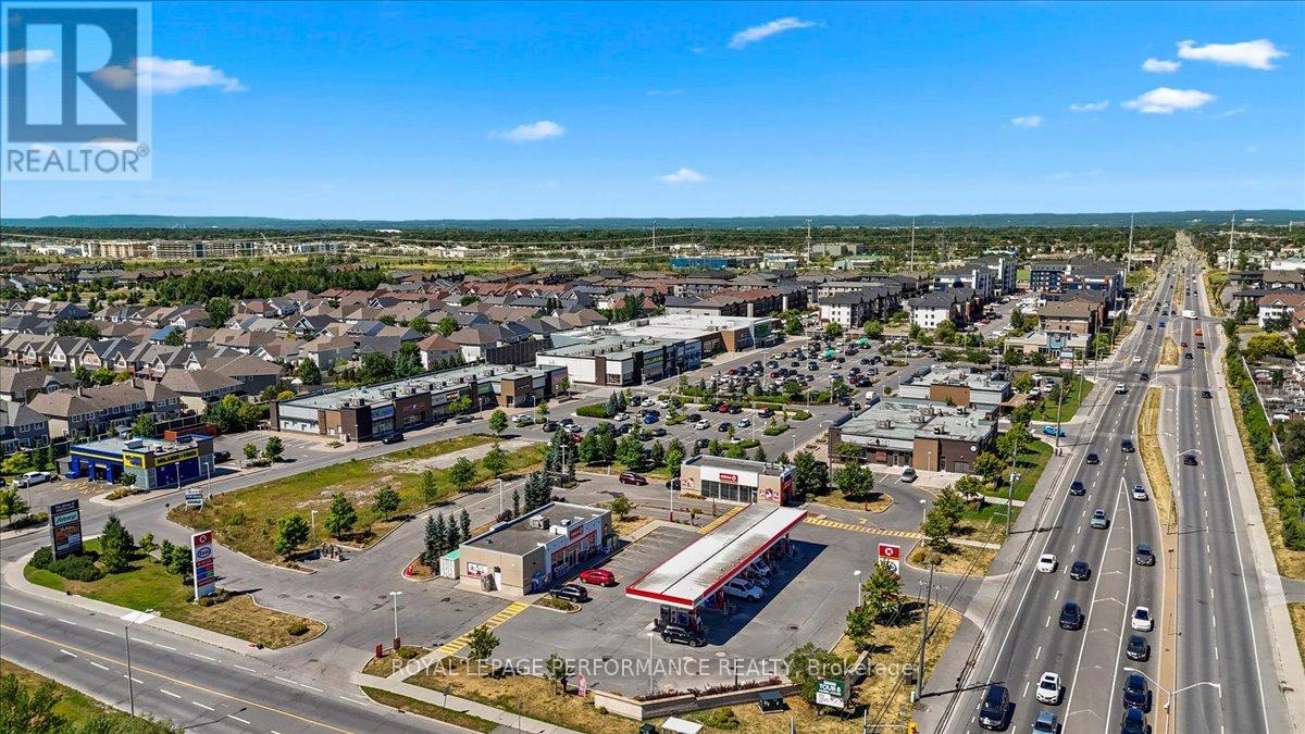 416 Rochefort Circle