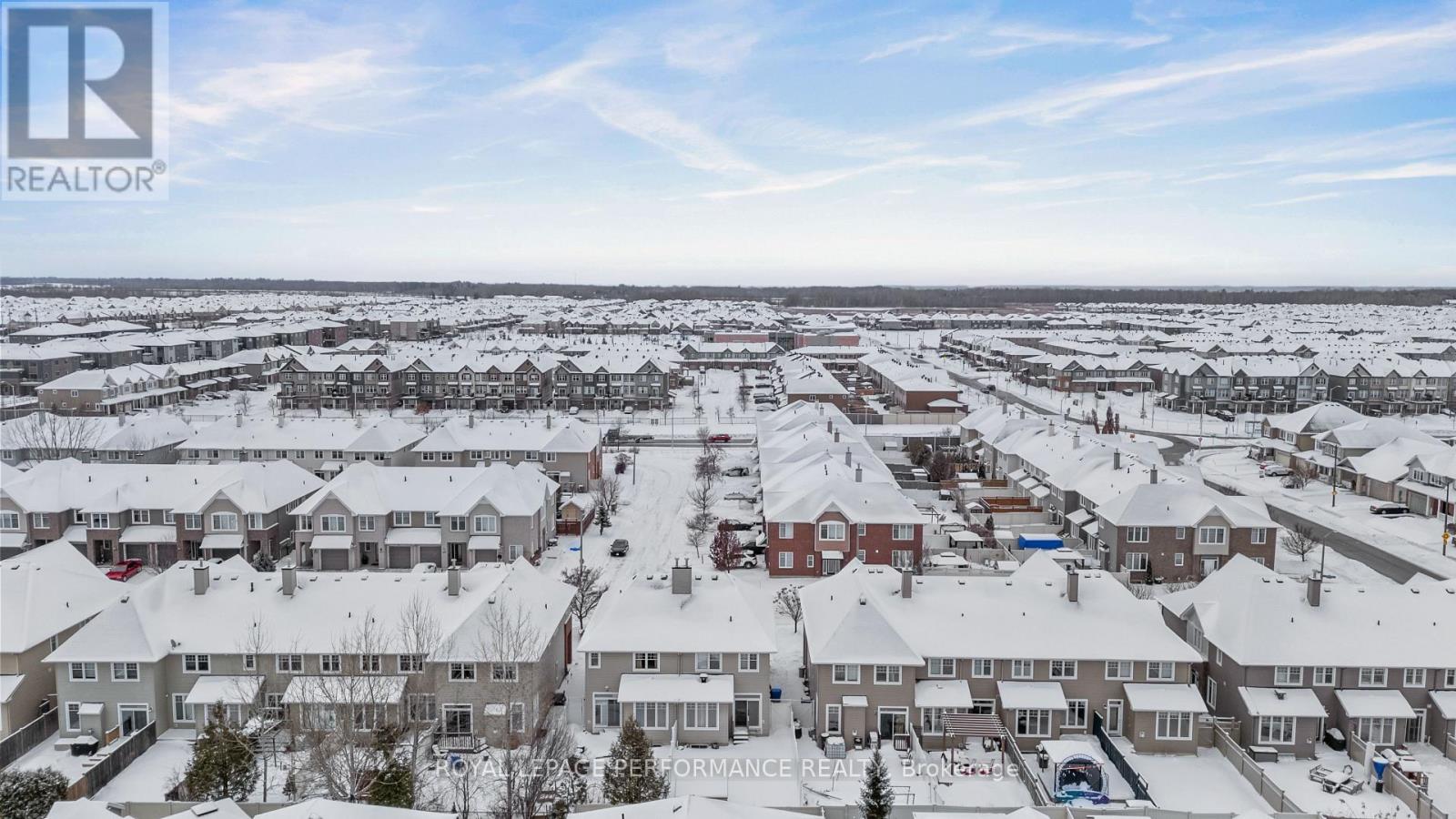 416 Rochefort Circle