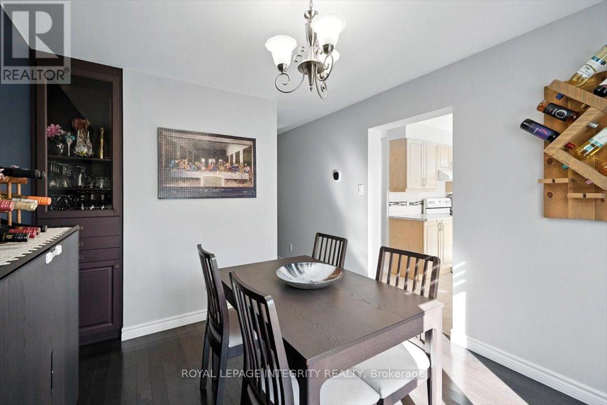 1097 Moselle Crescent