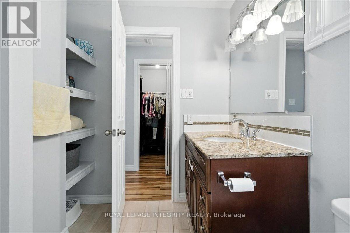 1097 Moselle Crescent