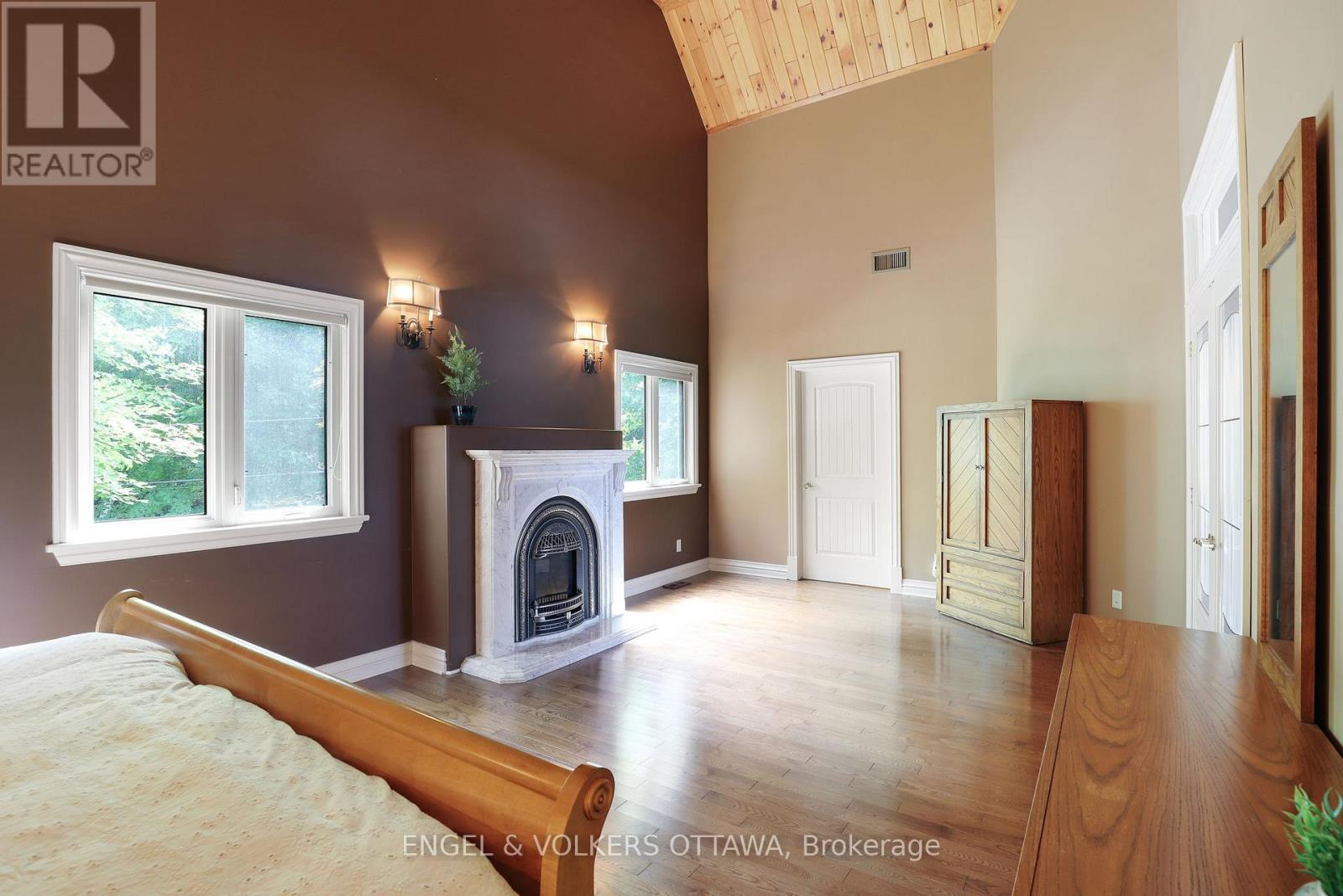 146 Beck's Shore Road