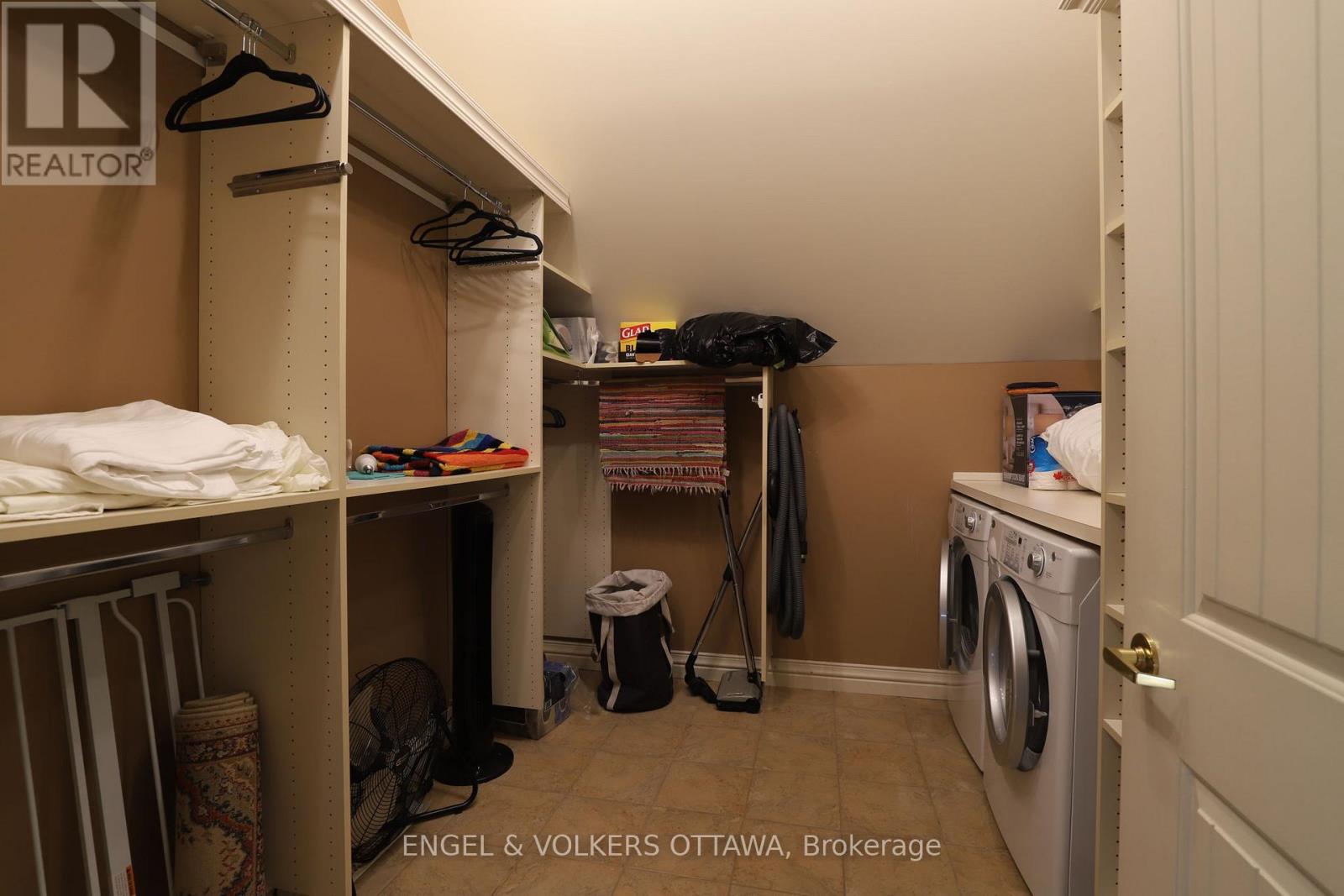 146 Beck's Shore Road